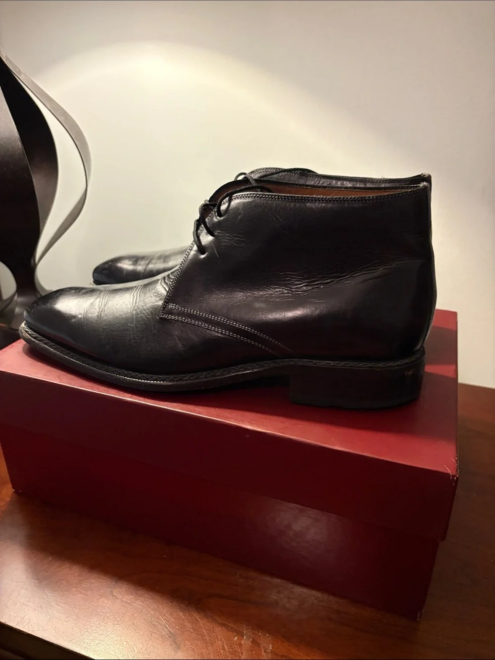 Mezlan Black Leather Men's Chukka Boots